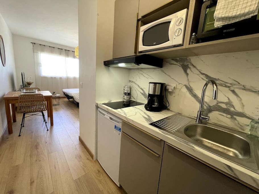 Charmant Studio Climatise Avec Parking, Au Coeur De Pietranera, Plage A 500M, Bastia A 2Km Ville-di-Pietrabugno Dış mekan fotoğraf